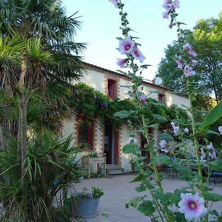 Saint-Viaud Les Trois Etangs Bed & Breakfast エクステリア 写真